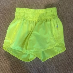 Lululemon track that shorts 2.5"